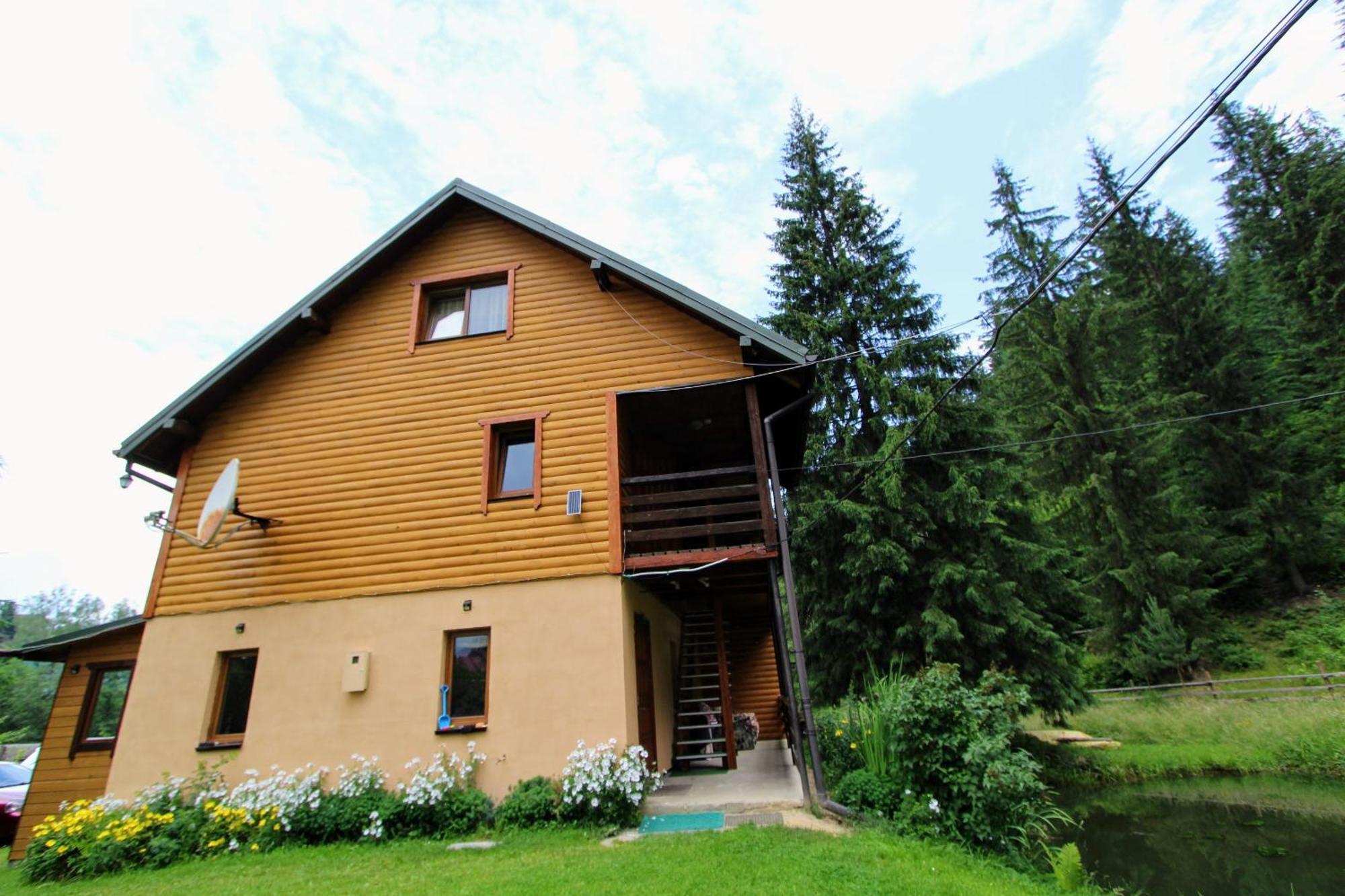 Hrystyna Apartment Iablunîțea Exterior foto
